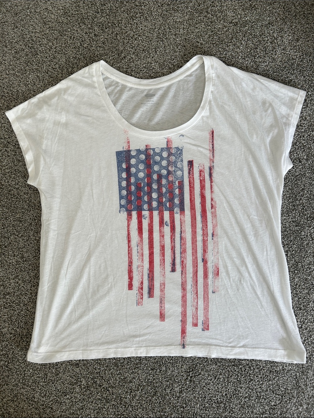 Old Navy White Short-Sleeve Tee with Distressed Red & Blue Flag Graphic